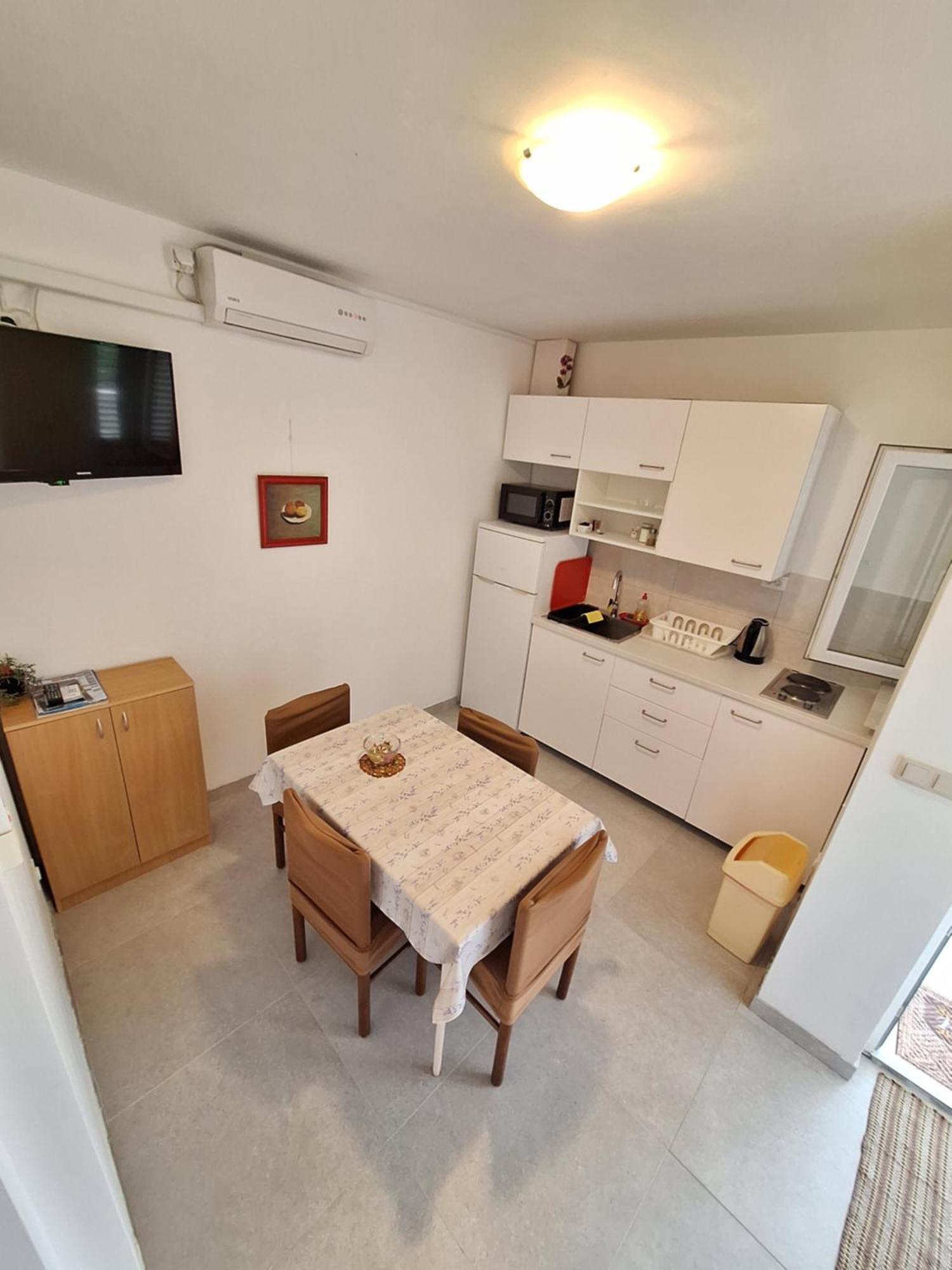 Sunny Bi-Pi Apartment Pag Town Eksteriør billede